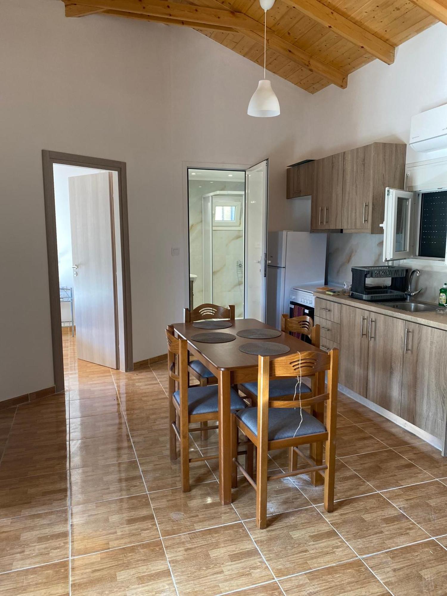 Babis Apartment Áyios Nikítas エクステリア 写真