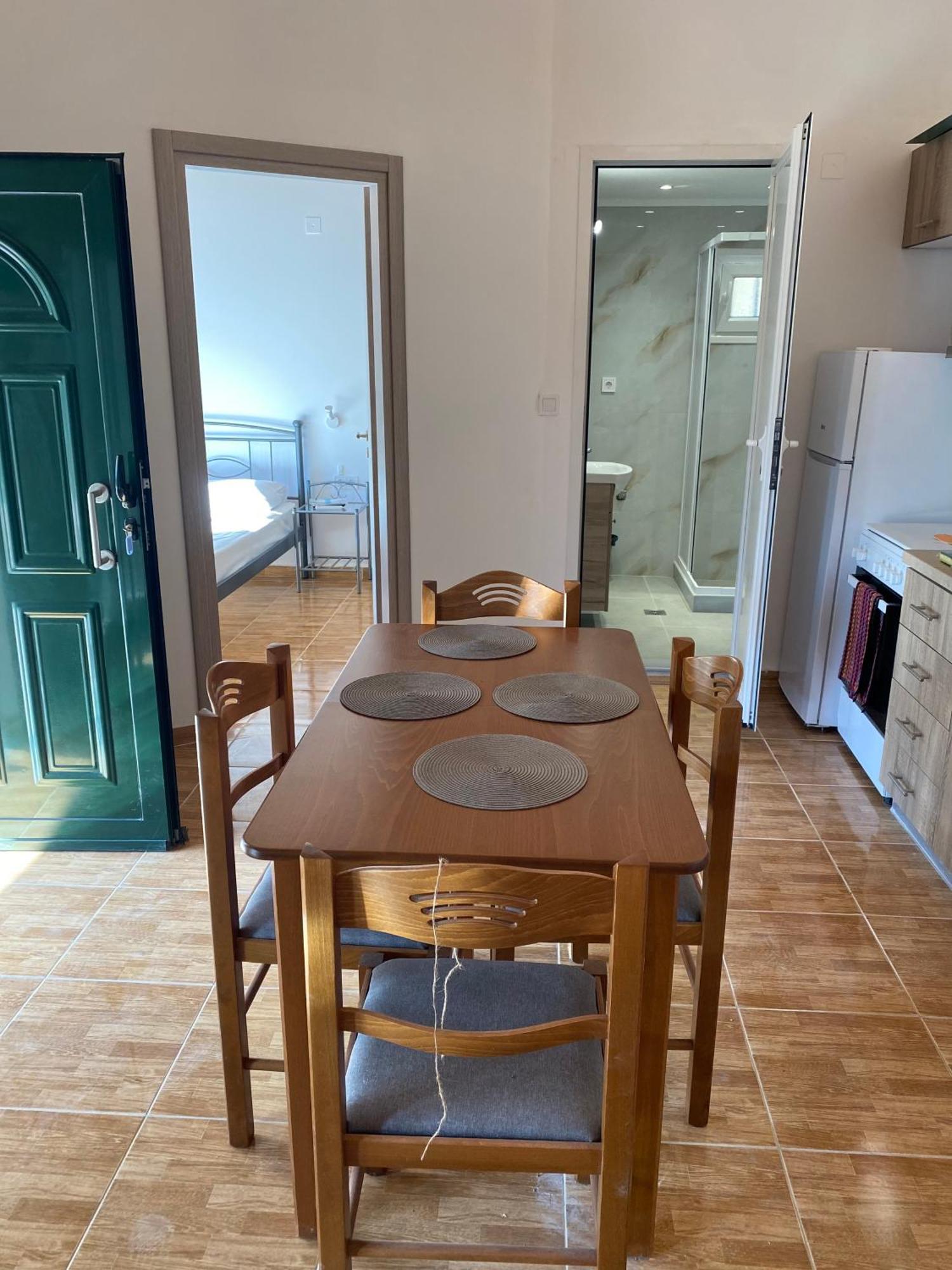 Babis Apartment Áyios Nikítas エクステリア 写真